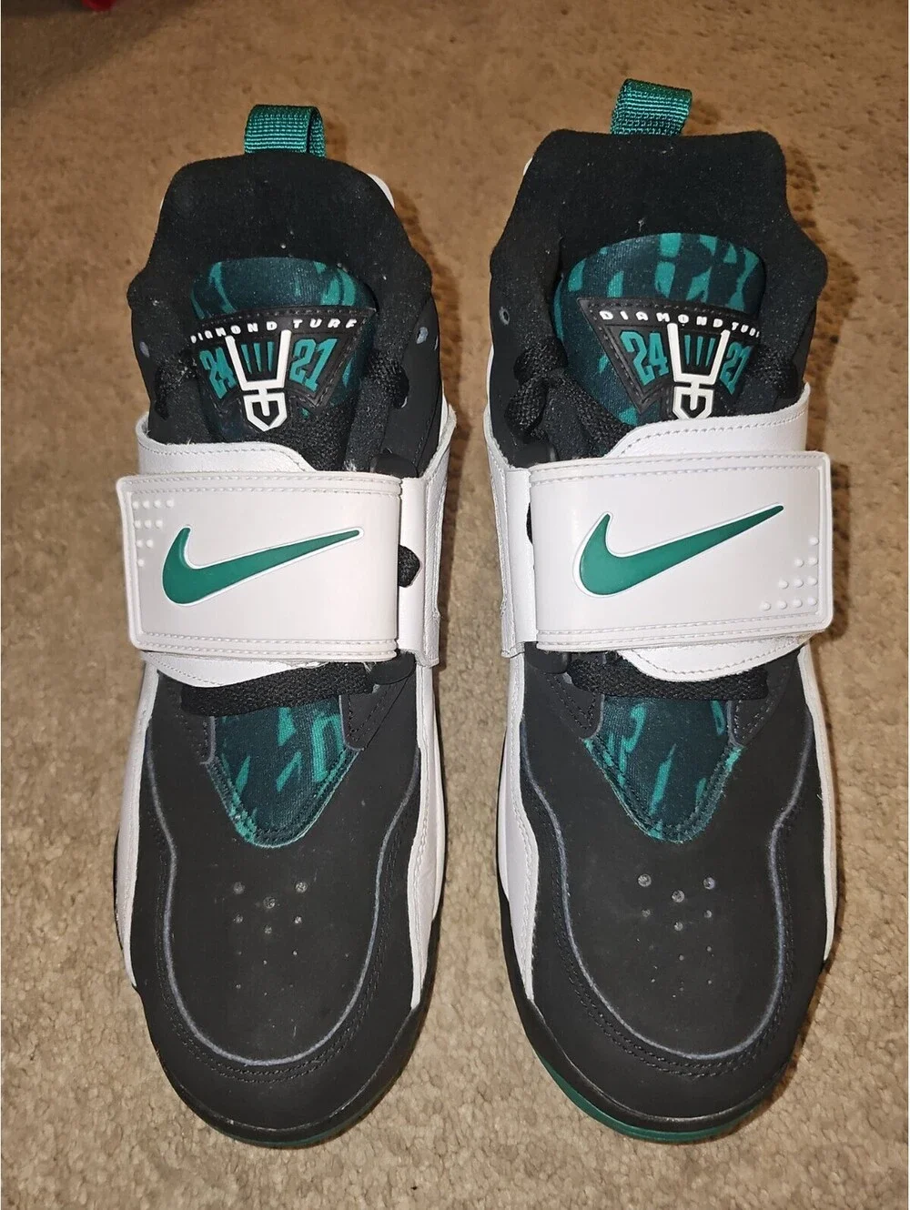 Size 9 - Nike Air Diamond Turf 2025 Emerald